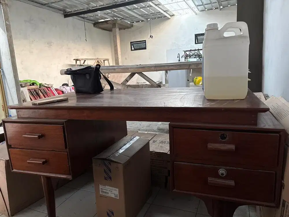 Meja kerja kayu jati asli