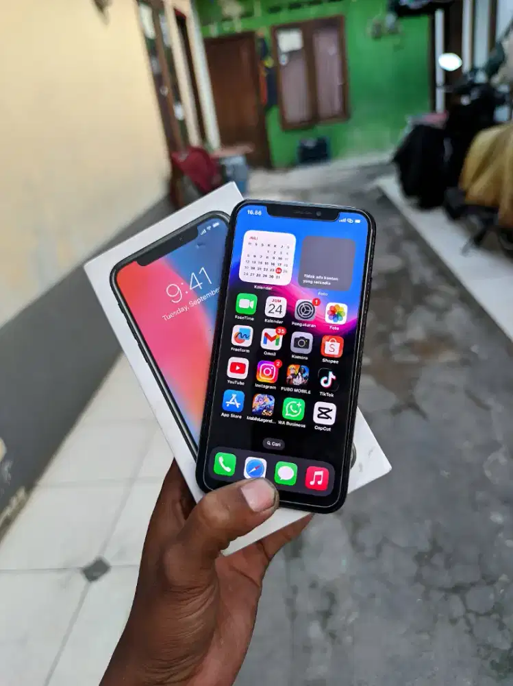 Iphone x mulus 256gb fulset siap pakai