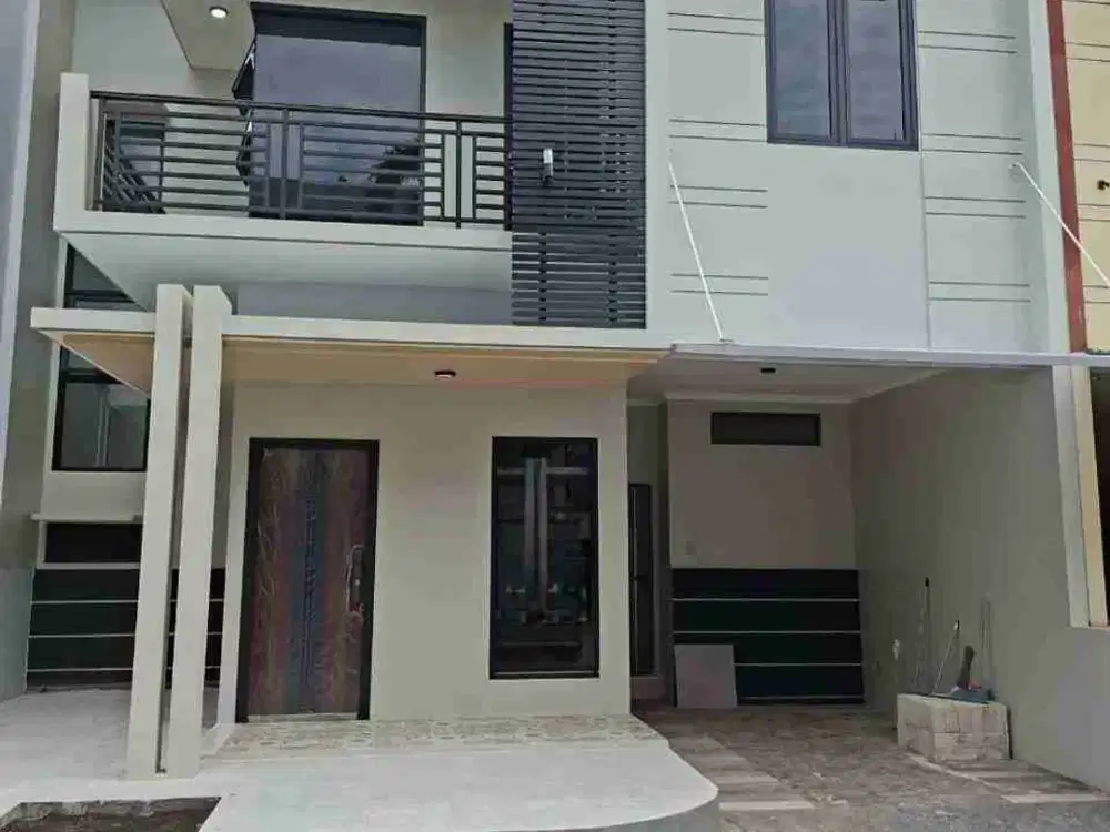Jual Rumah 2lt ( Sudah Renovasi) Lokasi Jl Gunung Salak , Padangsambian area Strategis untuk Hunian Keluarga.s