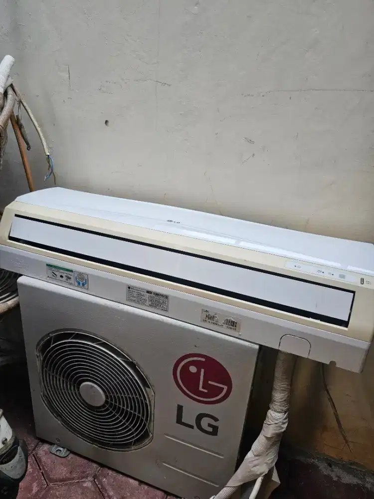 Jual AC LG 1/2 pk