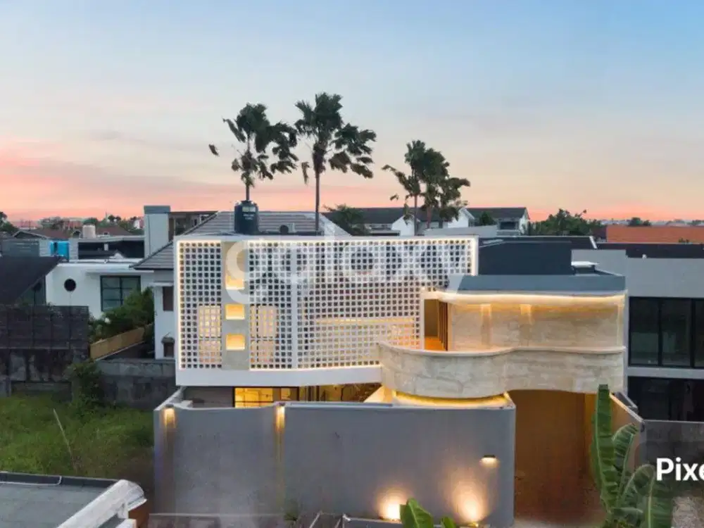 Contemporary Luxury Villa in Canggu's Most Desirable Address