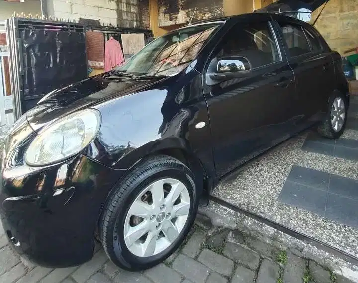 Nissan March 2013 Bensin