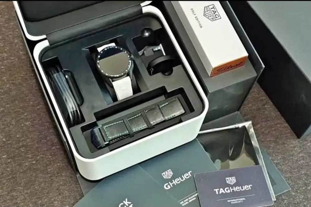 Tag Heuer Connected Calibre E4 42mm Golf Edition