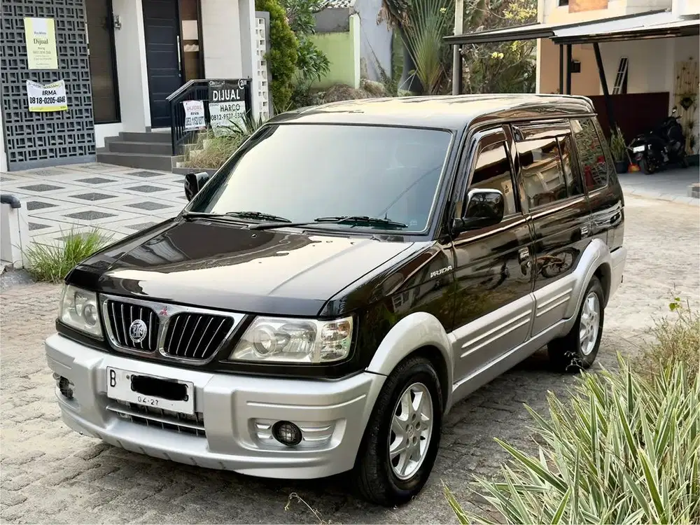 (CASH Mulus) Mitsubishi Kuda Grandia 2003 Manual. Sangat Terawat