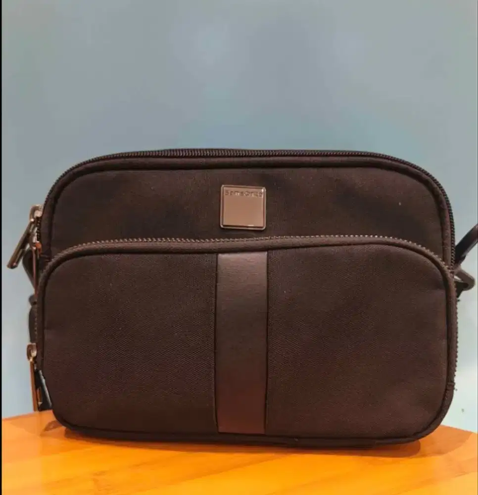 Samsonite Clutch Bag Original Like New 95%