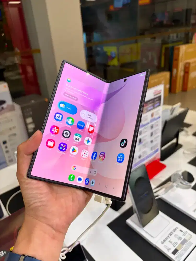 SAMSUNG GALAXY ZFOLD 8 ULTRA 12/512 CASHBACK UPTO 14JT