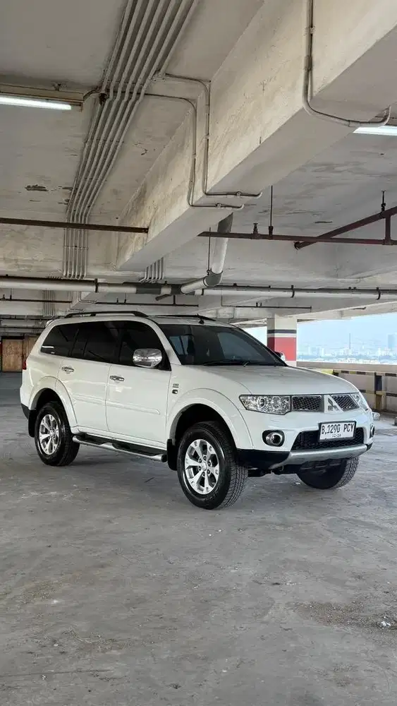 Mitsubishi Pajero Sport Dakar Sunroof 2012 KM 70 Ribuan Asli