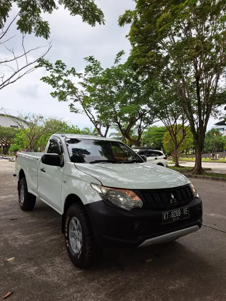 Single cabin triton hdx 4x4 th 2017