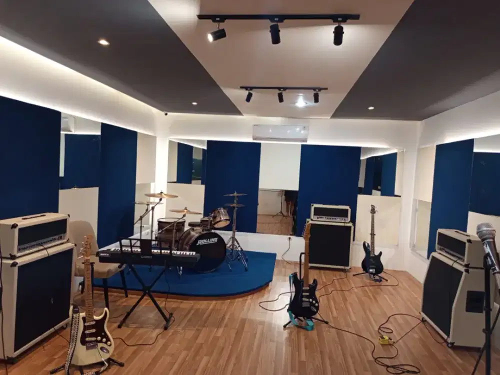 PAKET LENGKAP PERALATAN STUDIO MUSIK