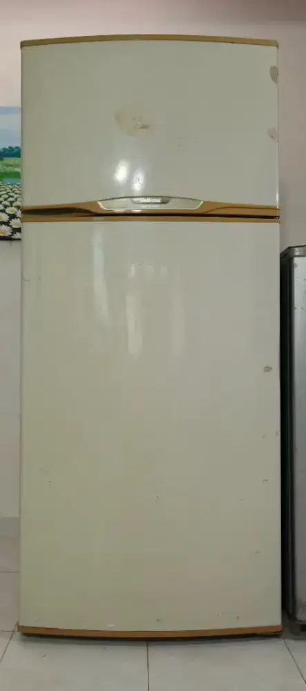 Kulkas National 2Pintu Jumbo