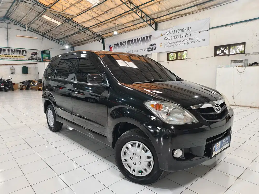 (Low km) Daihatsu XENIA XI VVTi 1.3 Bensin MT 2010 Hitam