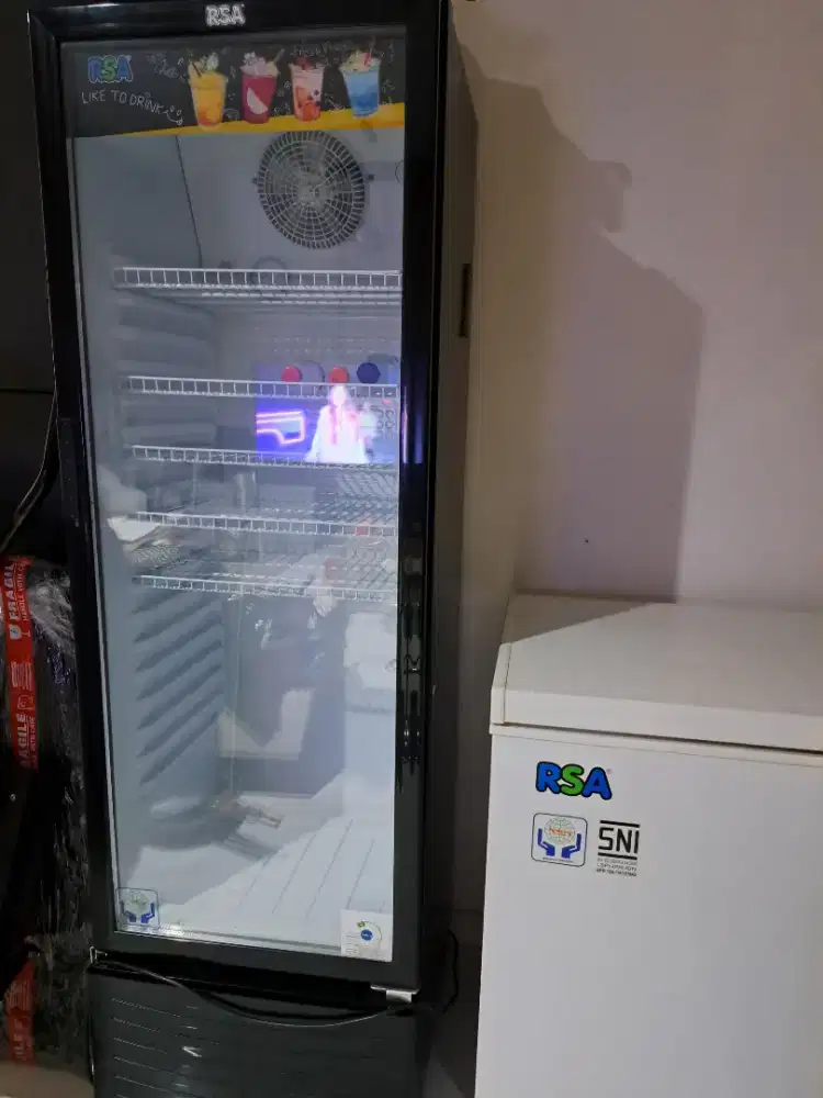 showcase RSA cooler agate-300R  5 rak