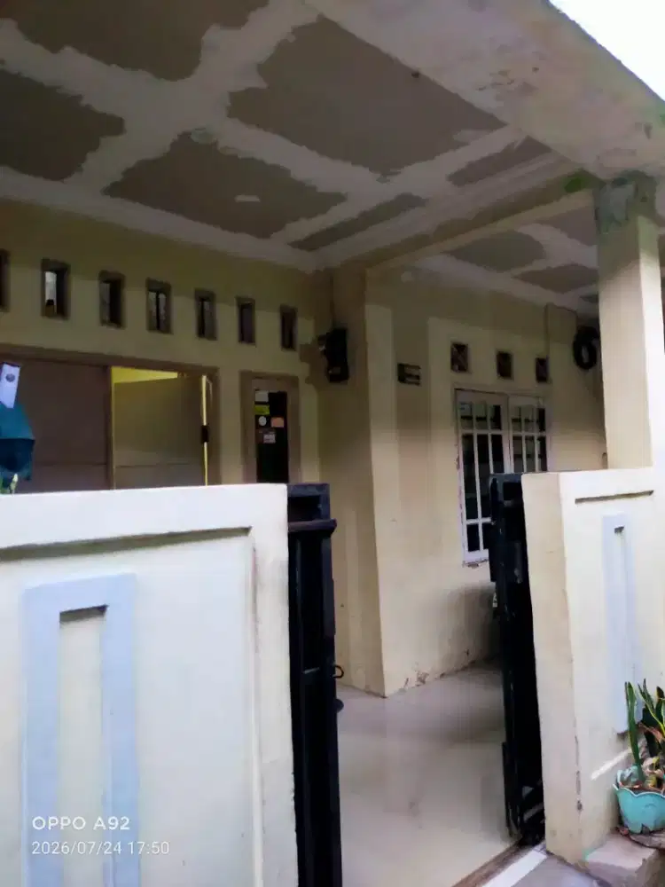 Rukam Second Layak Huni Dekat Stasiun Citayam