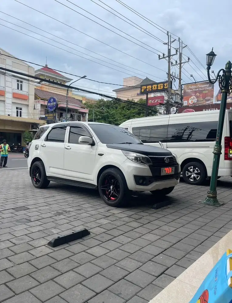 Daihatsu Terios x 2016