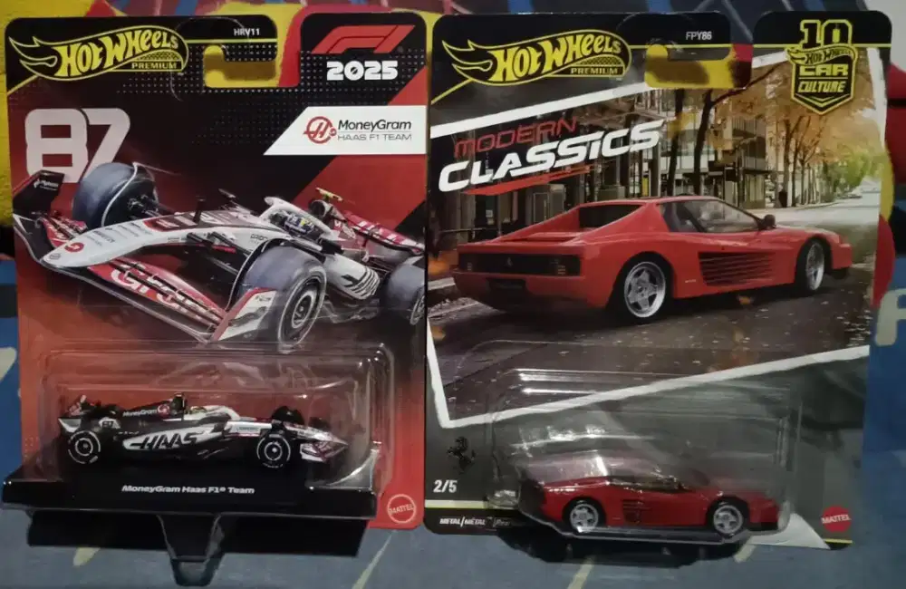 Hot wheels premium