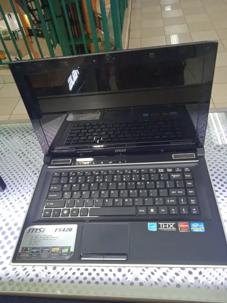 Laptop MSI core i5 gen 2