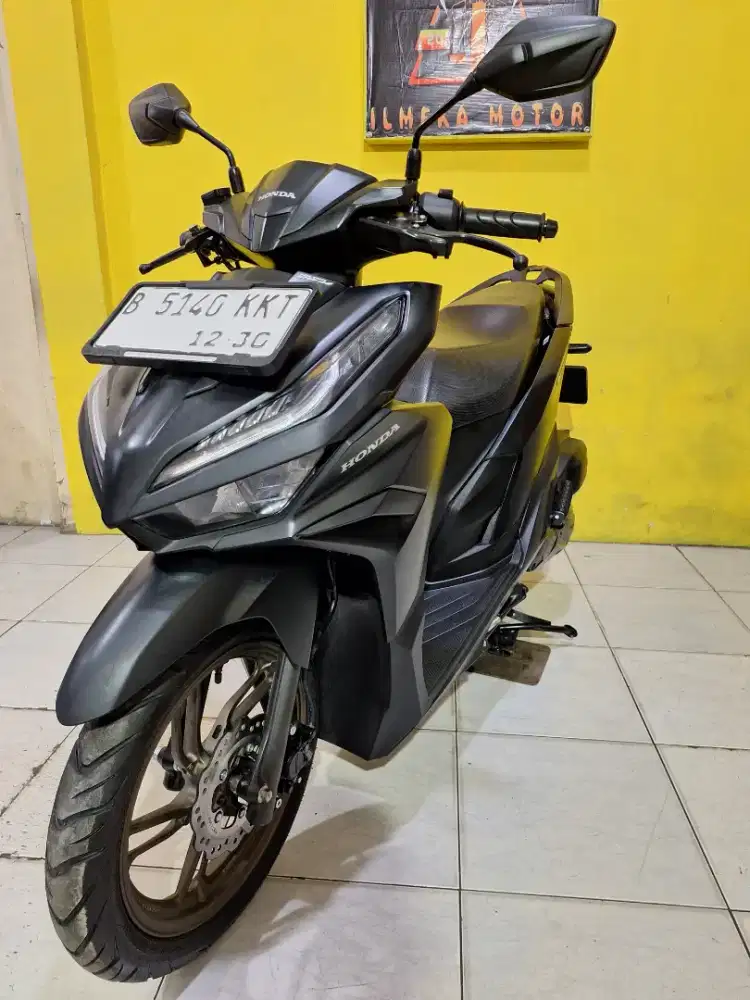 KM 5 Ribuan Honda Vario 125 ISS 2025 Cash & Credit
