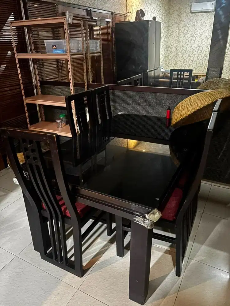 MEJA MAKAN KACA 1 SET KURSI
