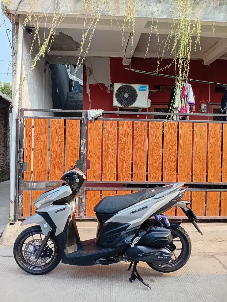Vario 125 tahun 2015