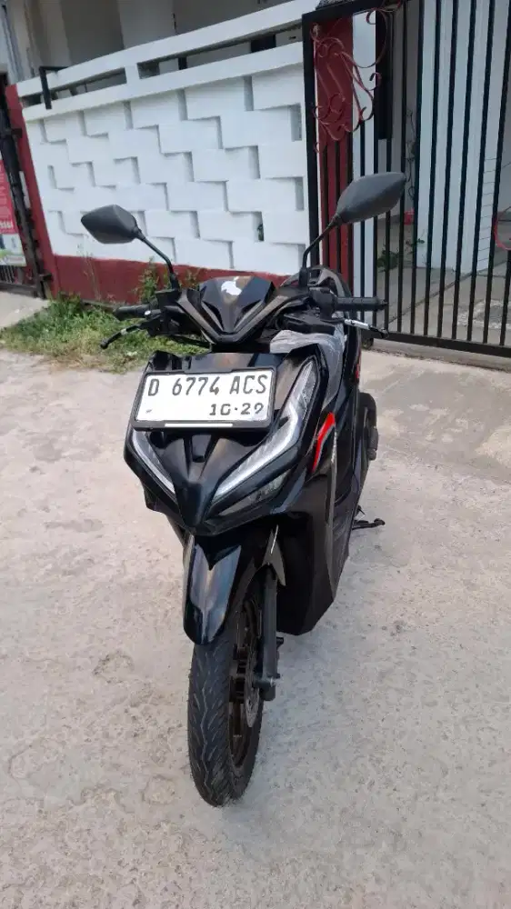 VARIO 125 TYPE CBS  TOP KONDISI