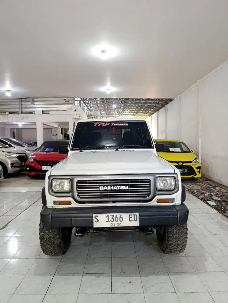 TAFT 2.8 F70 4x4 Diesel manual 1994