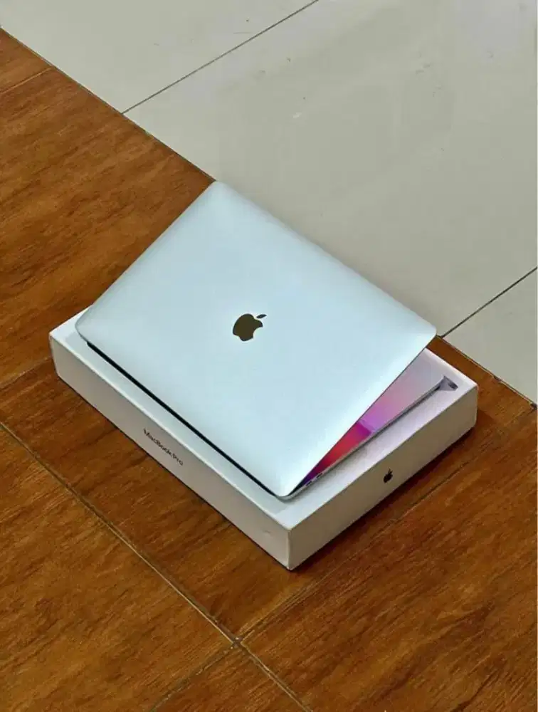 Terima Jual Beli Macbook Pro Air M1 M2 M3 M4  M5 iPhone iPad Ditampung