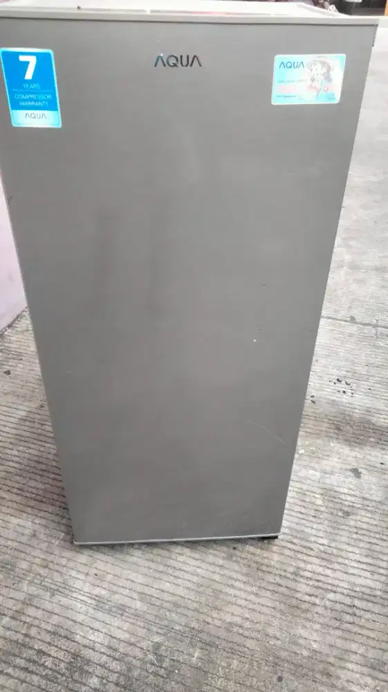 Di jual kulkas 1 pintu