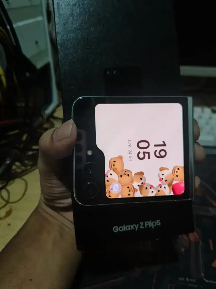 Samsung Z Flip 5 8/256 5G