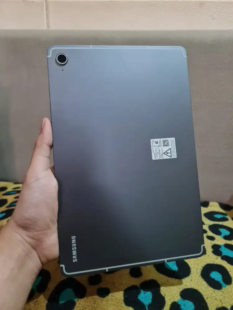 Samsung Galaxy Tab S10 FE 5G 8/128GB No Minus Sein Indonesia