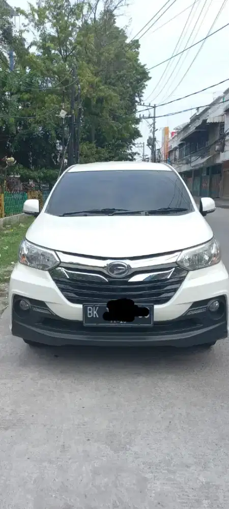 Mobil Bekas Siap Pakai