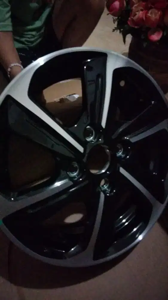 Velg Brio Satya 2024 Up