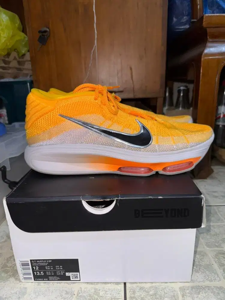 NIKE G.T. HUSTLE 3 LASER ORANGE