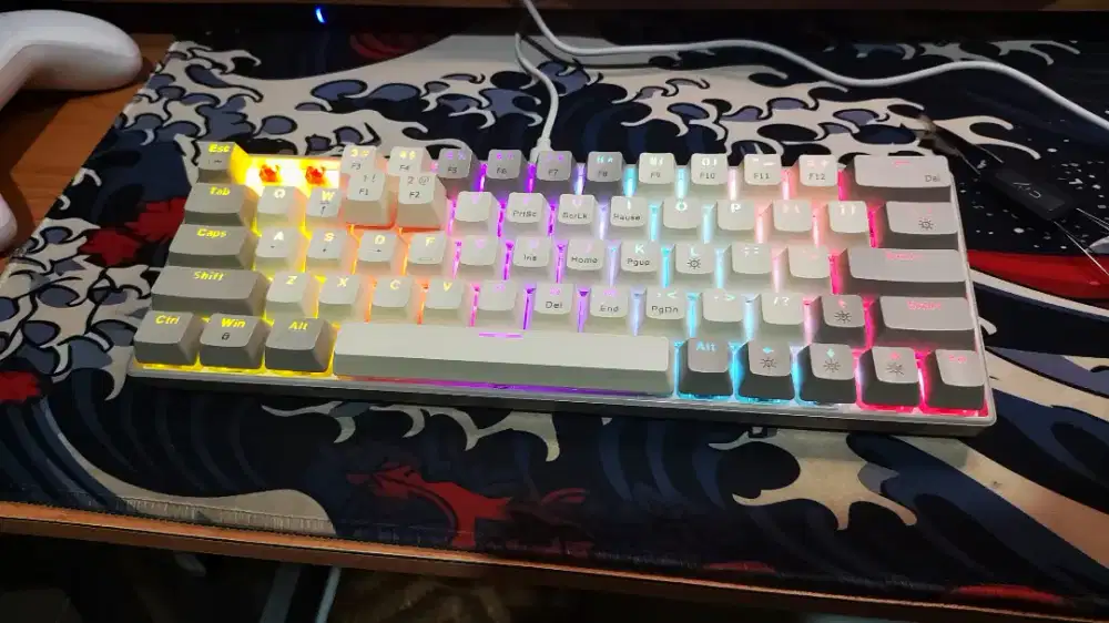 Keyboard mechanical 60% type c, zifriend t62, second, red switch