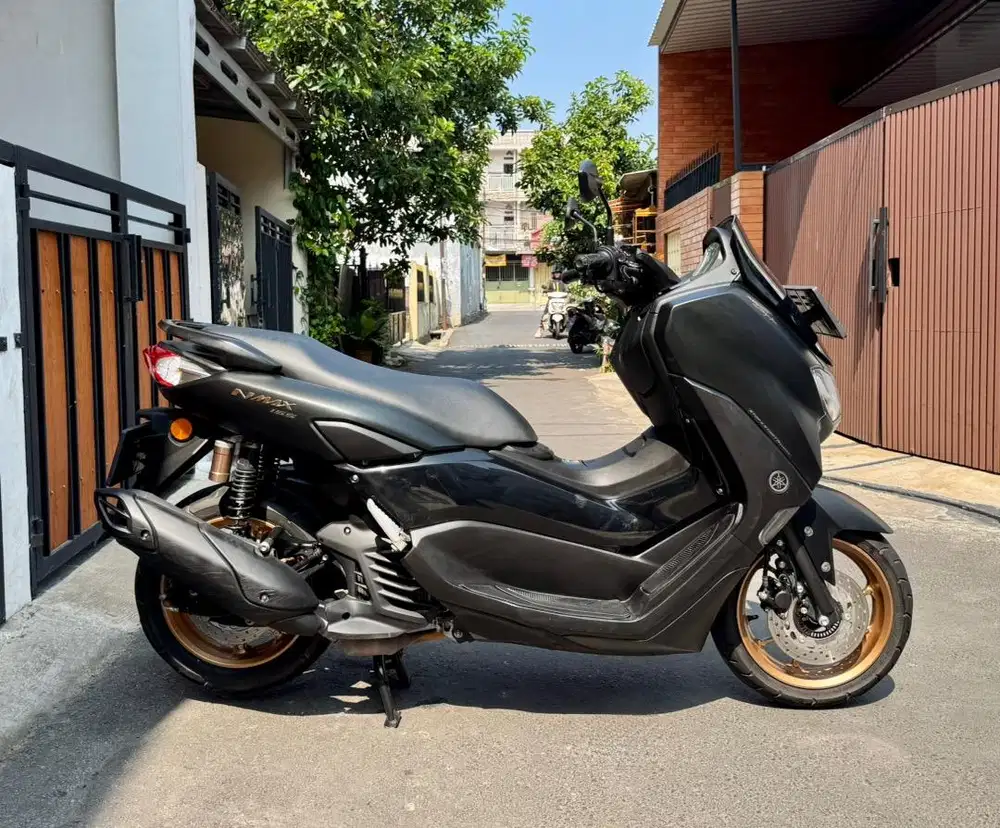 Yamaha Nmax New Keyless MULUSSS Surat Lengkap