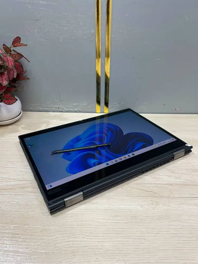 Lenovo YOGA X13 g10 thinkpad i7-1061 16gb 256gb PEN 2IN1 thn 2021 2022
