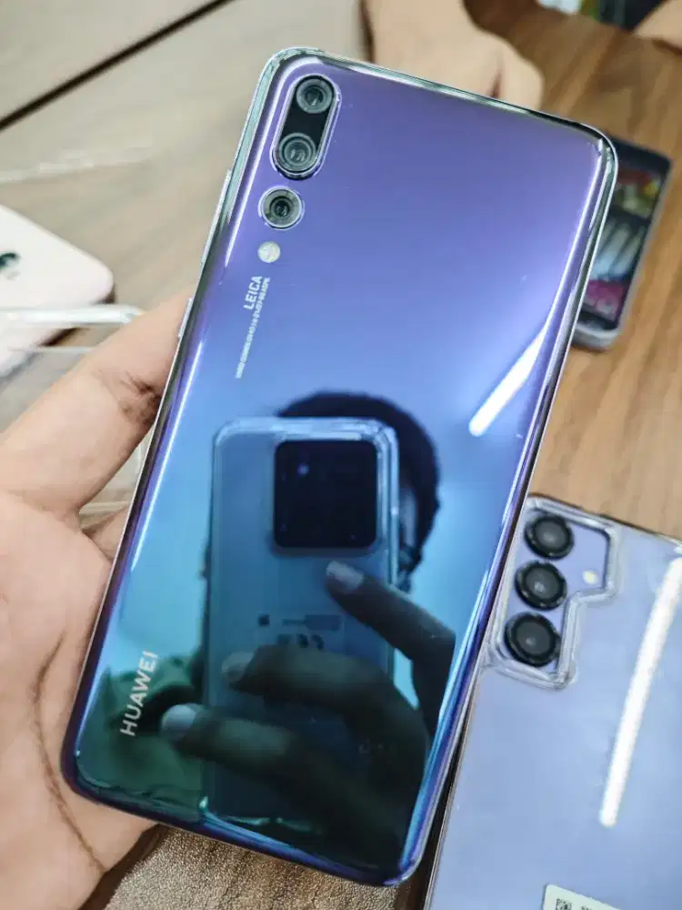 Huawei P20 Pro 6/128 Hp Softcase ex resmi Indo
