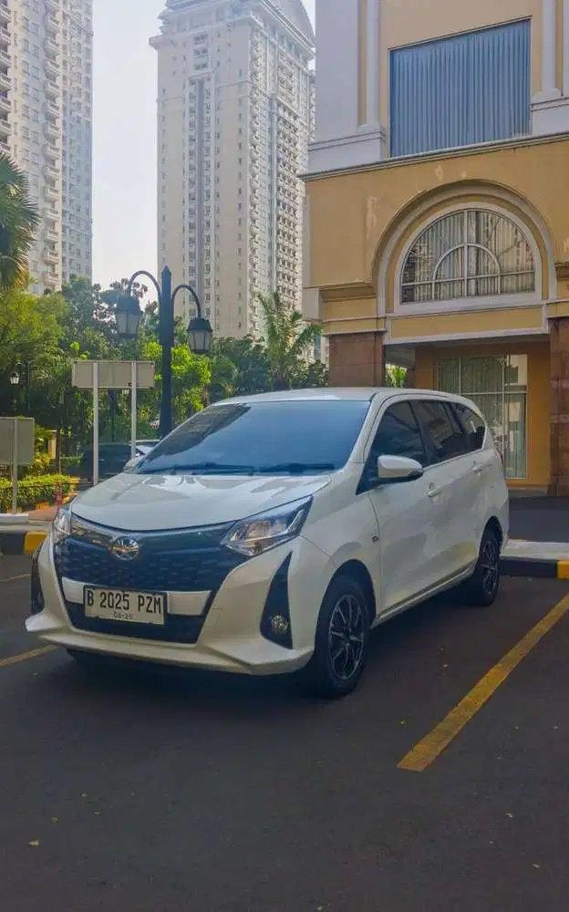 Toyota Calya 2023 matic putih