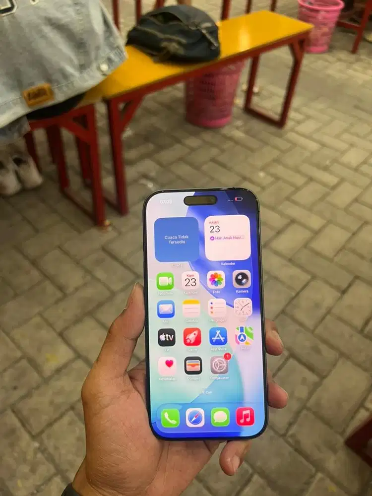 Iphone 17 256gb ibox garansi in panjang