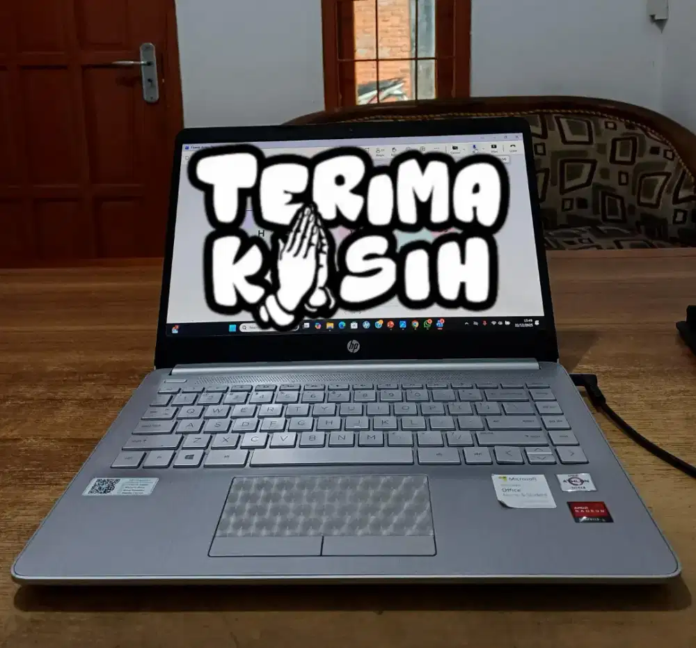 Jual Laptop Hp AMD Radeon  Graphics