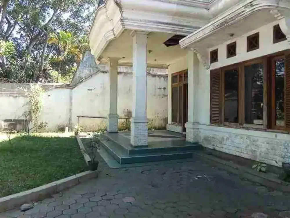 Djjual Rumah Besar Strategis Di Poros Raya Sulfat Kota Malang
