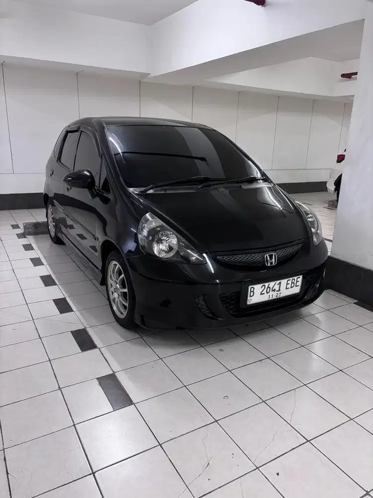 Dijual Honda Jazz Vtec Matic 2007