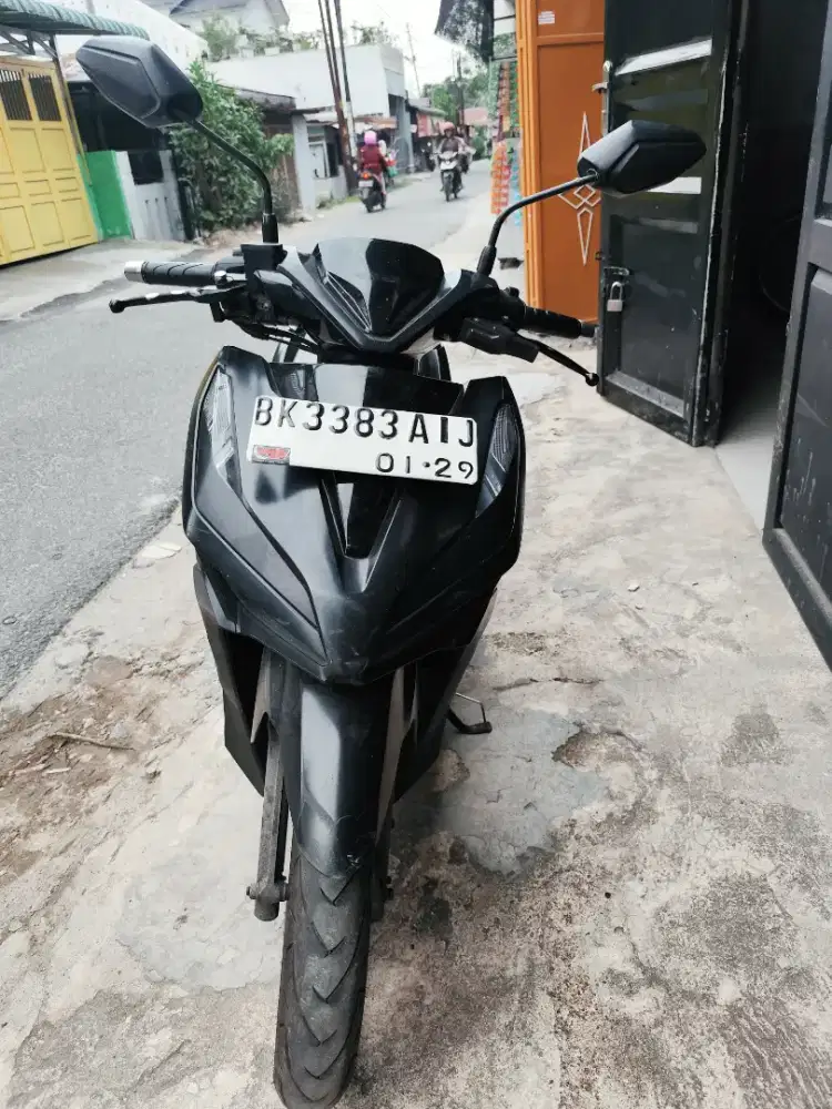 Vario 150 Hitam Dijual