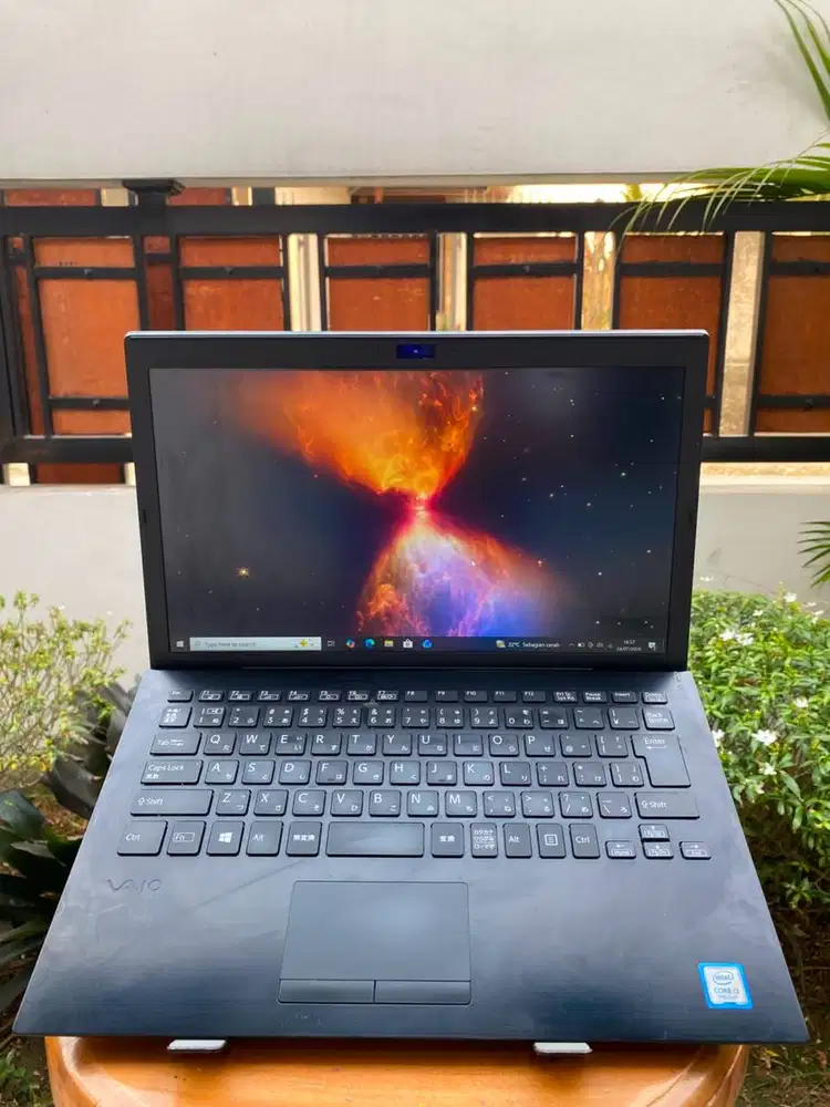 Sony VAIO G11 SSD 128GB RAM 4GB Original Charger
