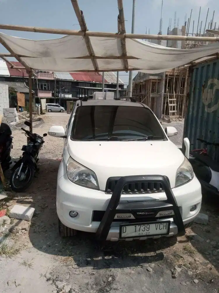 Daihatsu Terios 2014 Bensin
