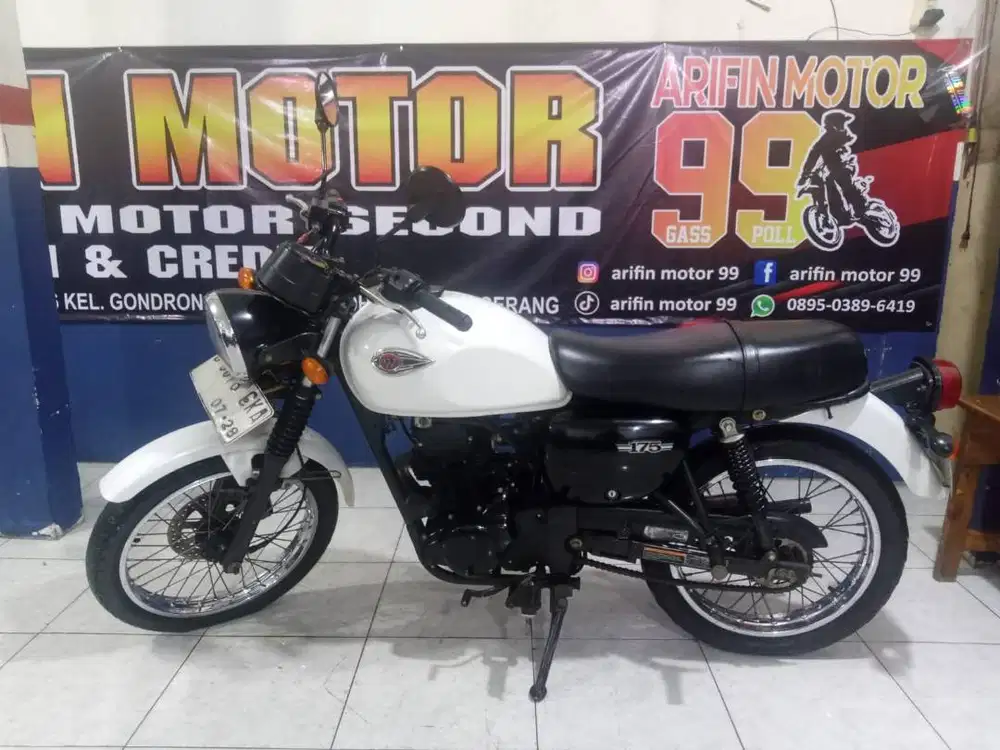 KAWASAKI W175 2018 CASH CREDIT