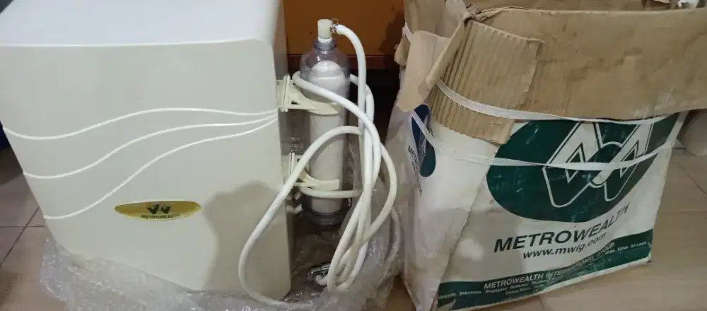 Filter air minum (water purifier)