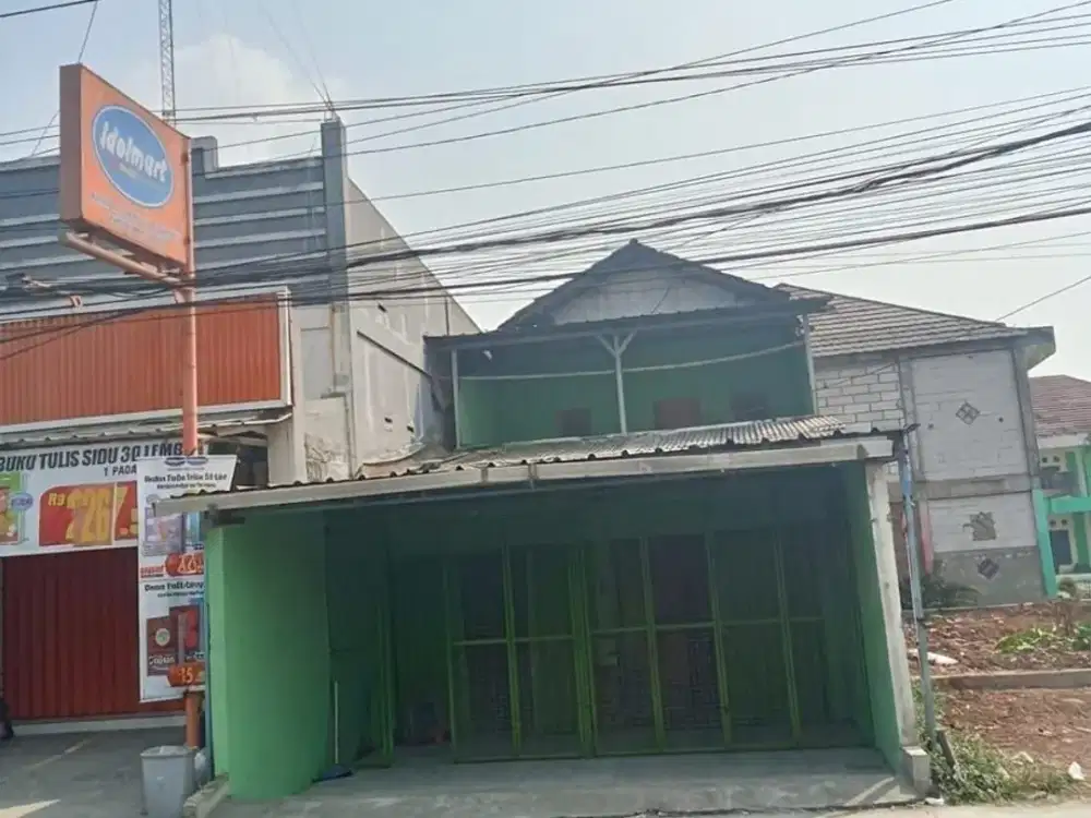 Ruko Ramai Pinggir jalan di Jalan Raya Pasar Babelan Bekasi Utara