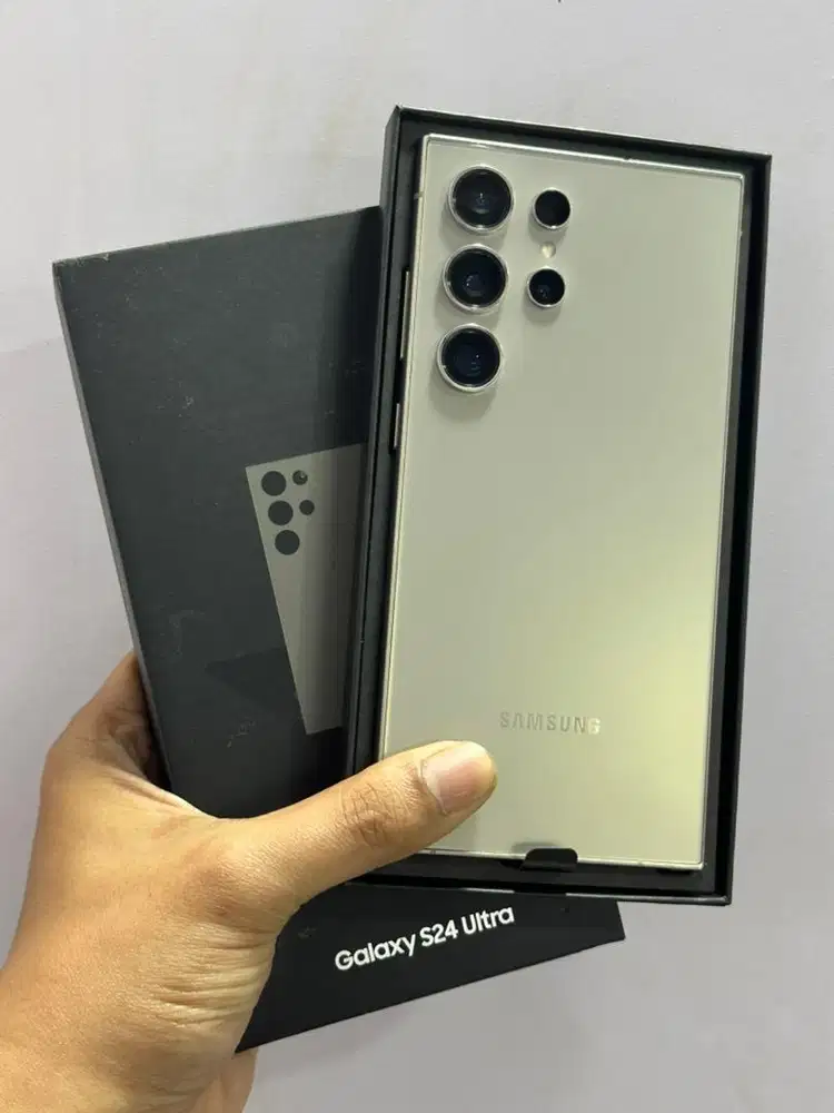 Samsung S24 Ultra 12/256Gb ex Resmi SEIN Full Ori Like New