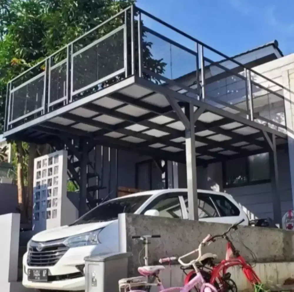 Mezzanine outdoor