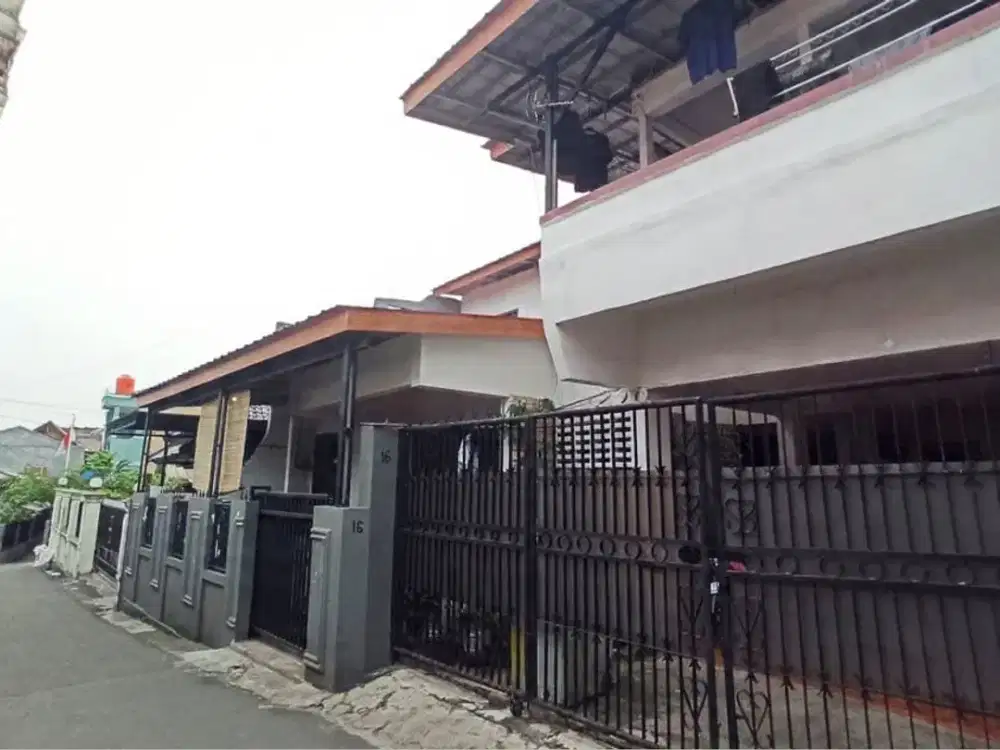 Rumah Tinggal & 8 Kamar Kosan M U R A H di Batu Ampar, Kramat Jati, Kramat Jati